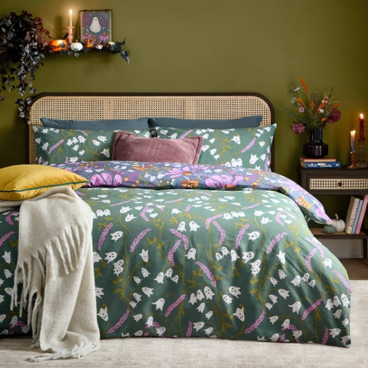 furn. Ghoul Gardens Polycotton Duvet Cover & Pillowcase Set – image 2