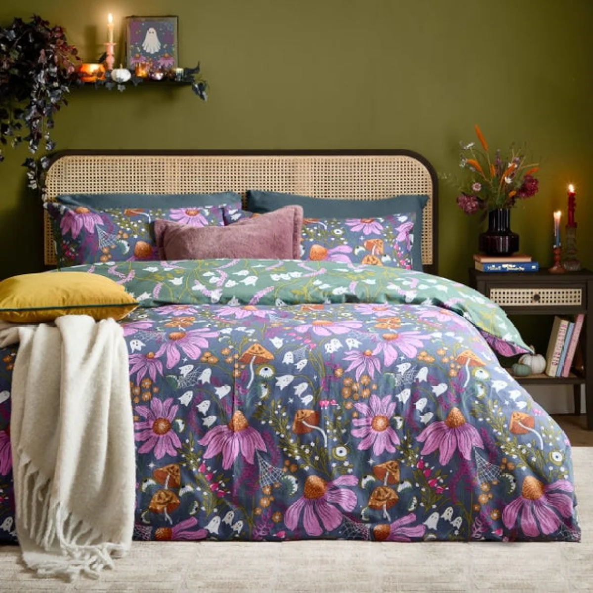 furn. Ghoul Gardens Polycotton Duvet Cover & Pillowcase Set – image 1