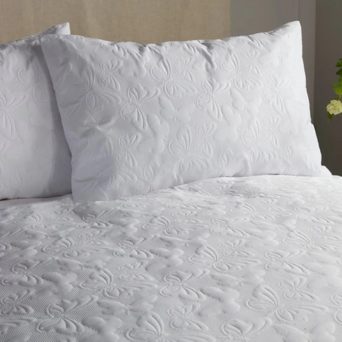 Butterfly Garden White Duvet Cover and Pillowcase Set White – image 2