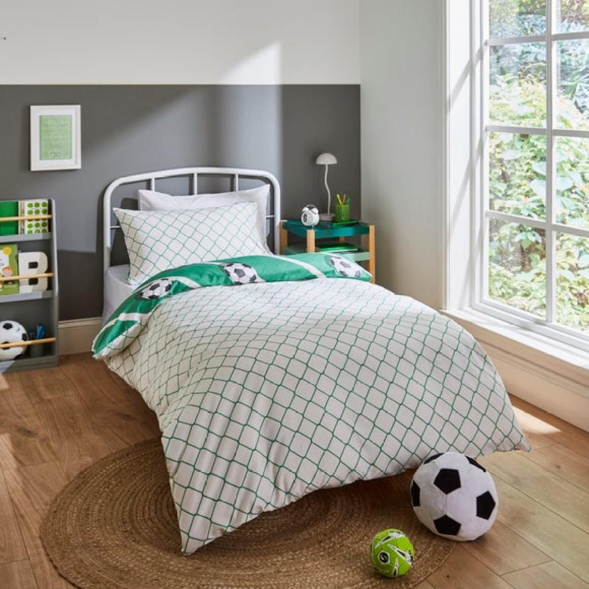 Football Duvet Cover & Pillowcase Set – image 3