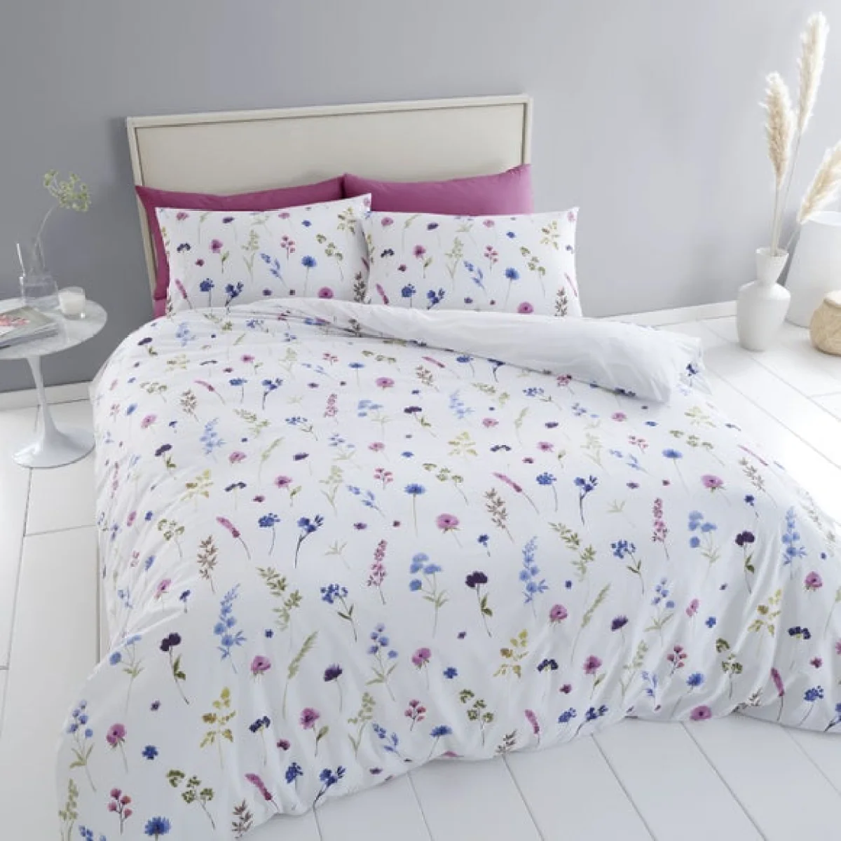 Catherine Lansfield Countryside Floral Reversible White Duvet Cover & Pillowcase Set White – image 3