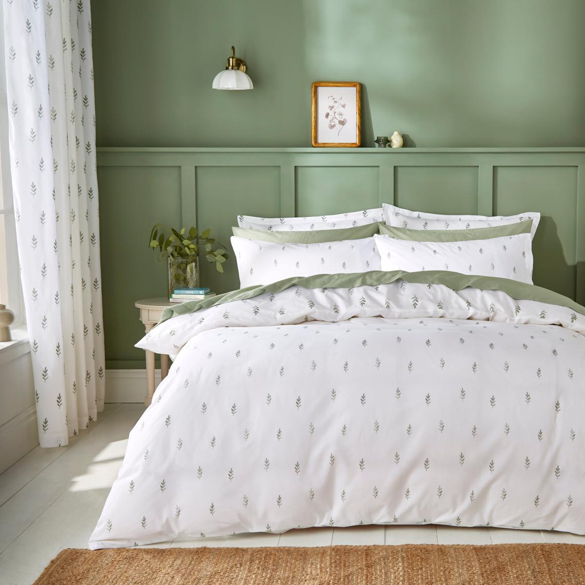Harper Stem Floral 144 Thread Count Cotton Duvet Cover & Pillowcase Set – image 4