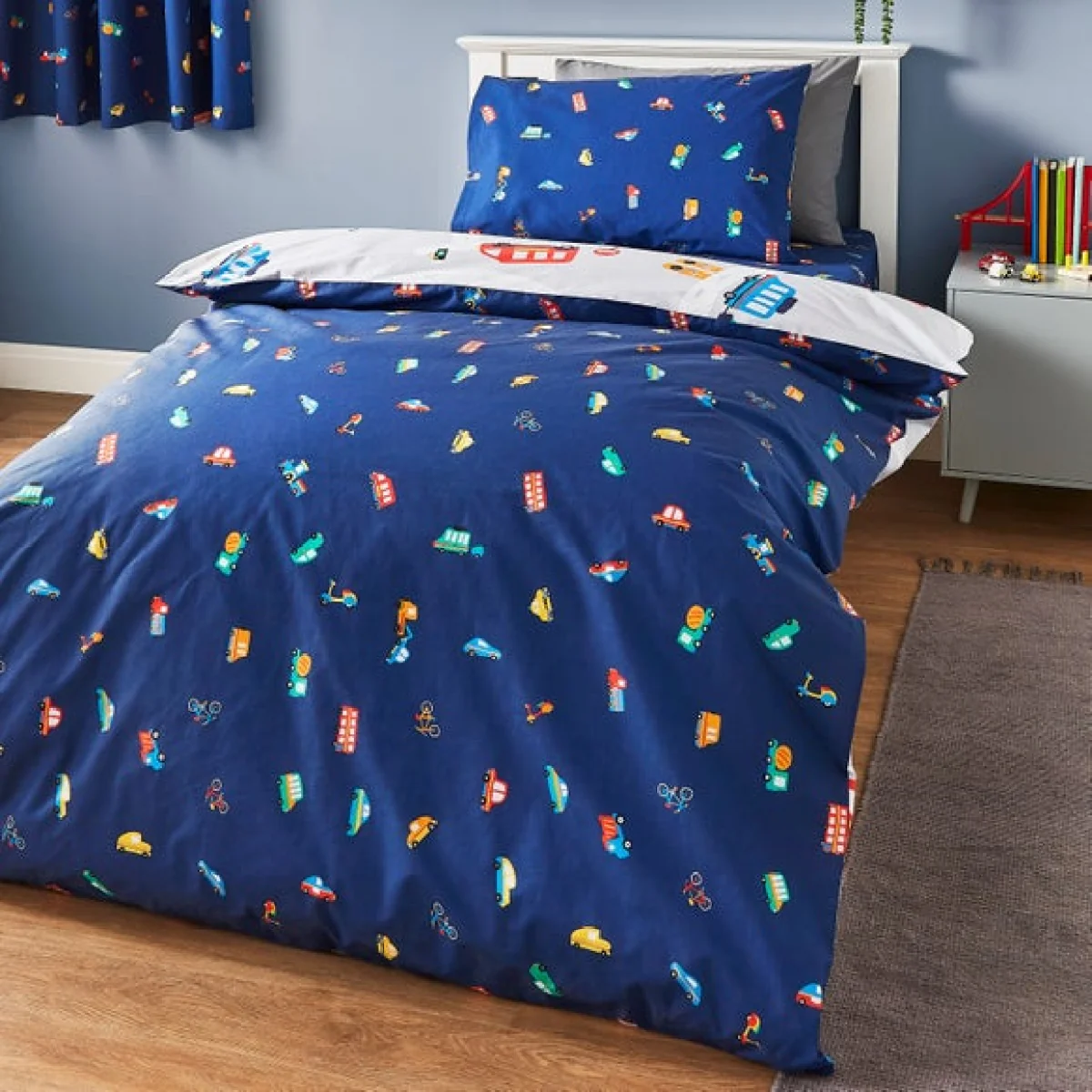 Transport Duvet Cover and Pillowcase Set Grey/Blue/Red – image 2