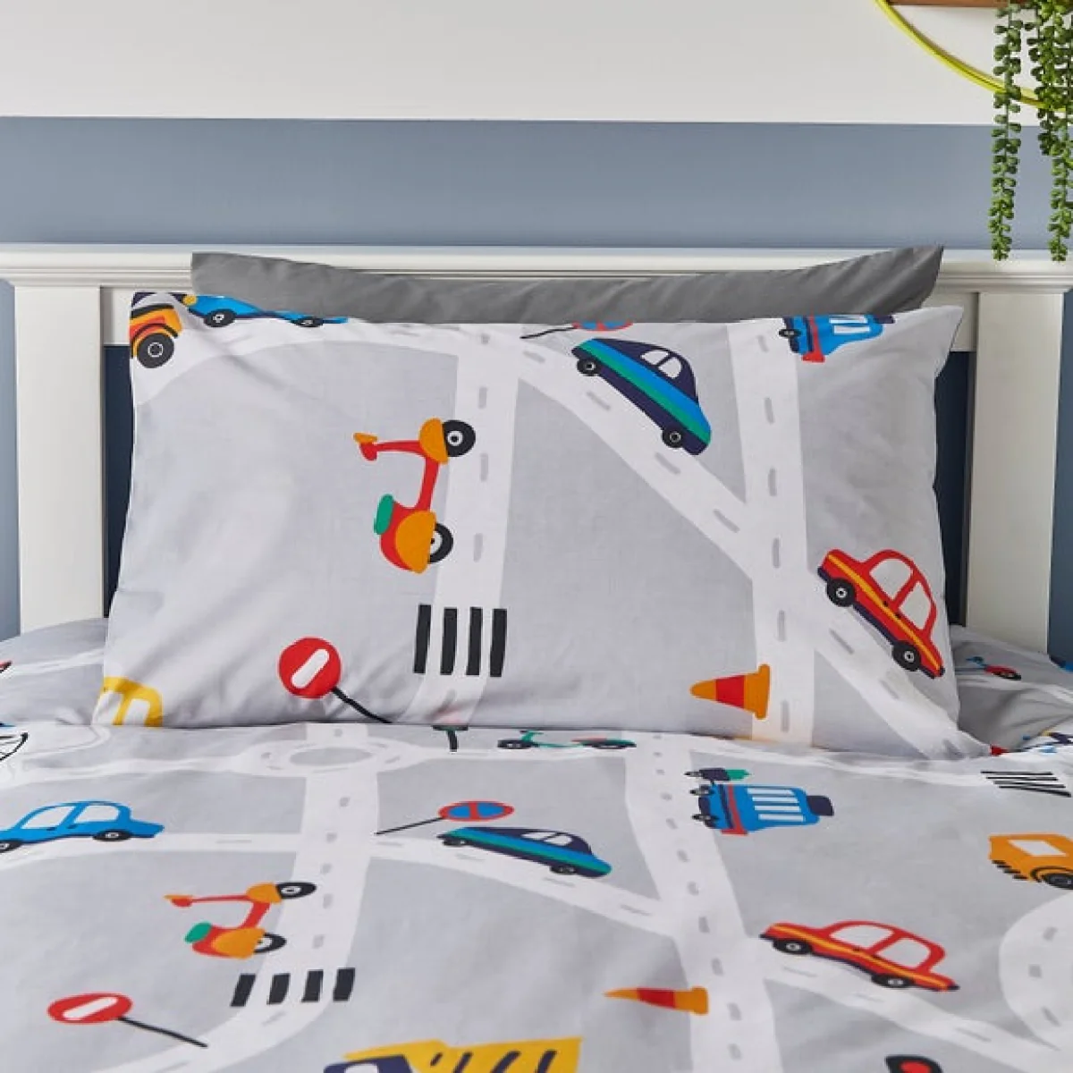 Transport Duvet Cover and Pillowcase Set Grey/Blue/Red – image 3