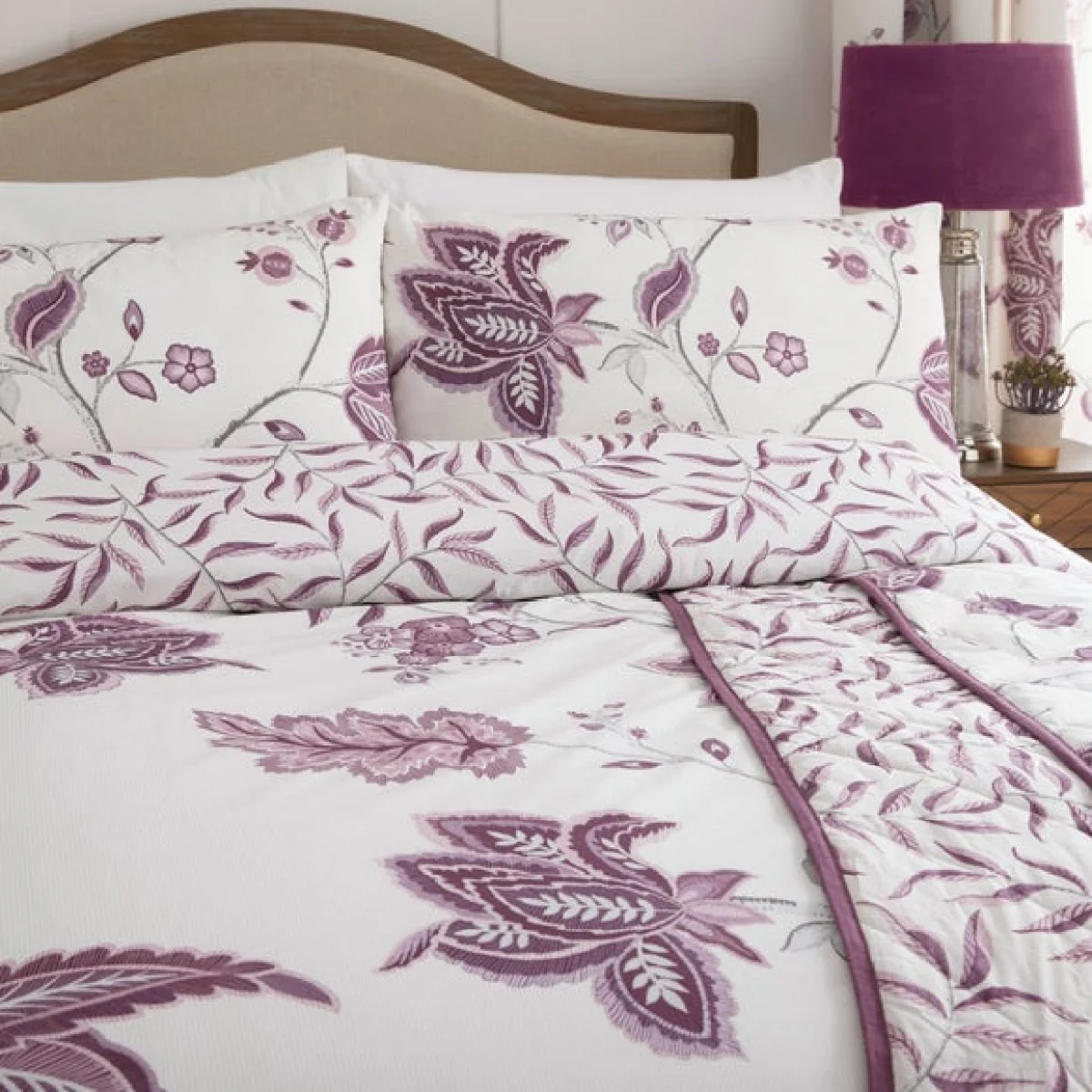 Dreams and Drapes Samira Reversible Duvet Cover and Pillowcase Set Plum Purple – image 6
