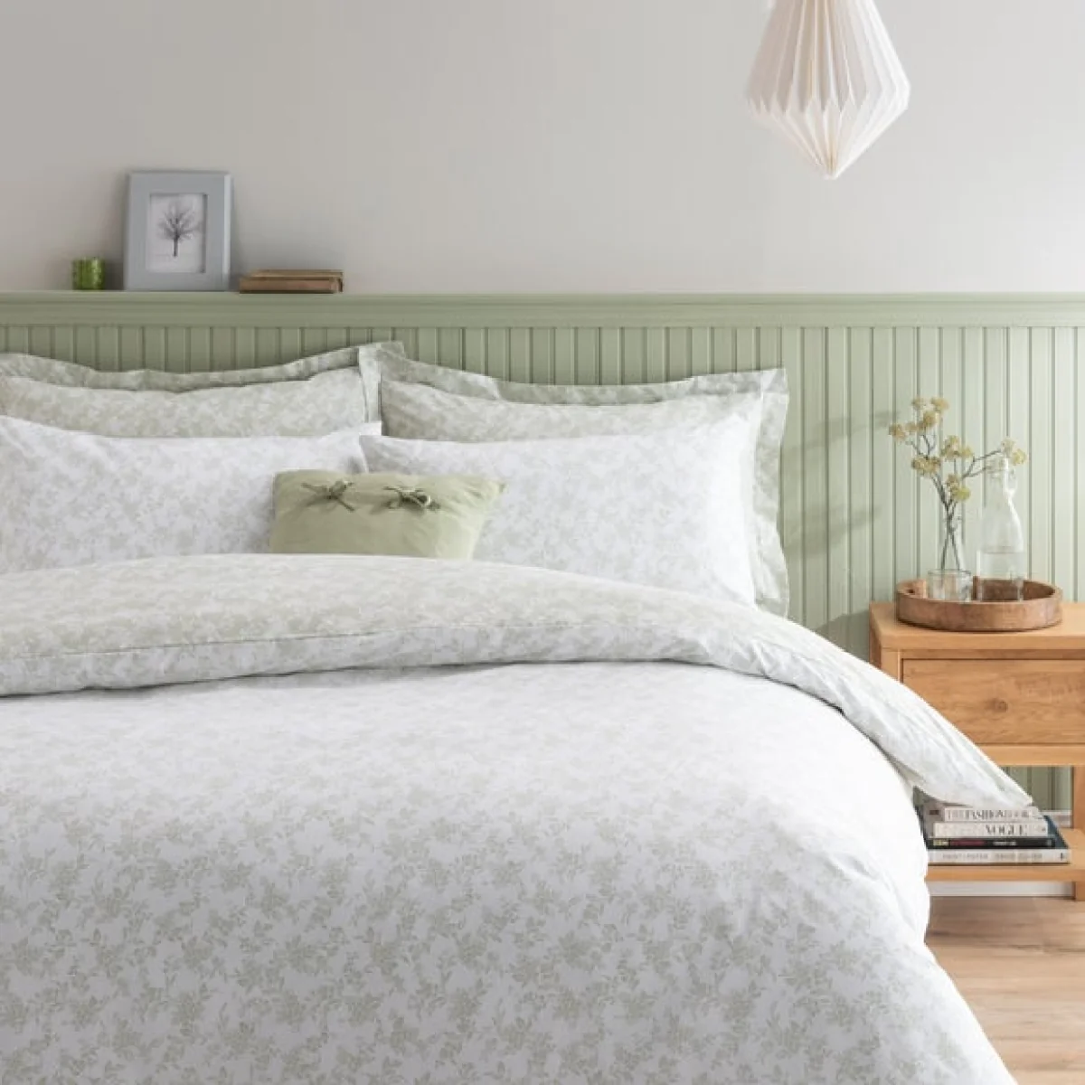 Bexley Floral Sage Duvet Cover and Pillowcase Set Sage (Green) – image 4