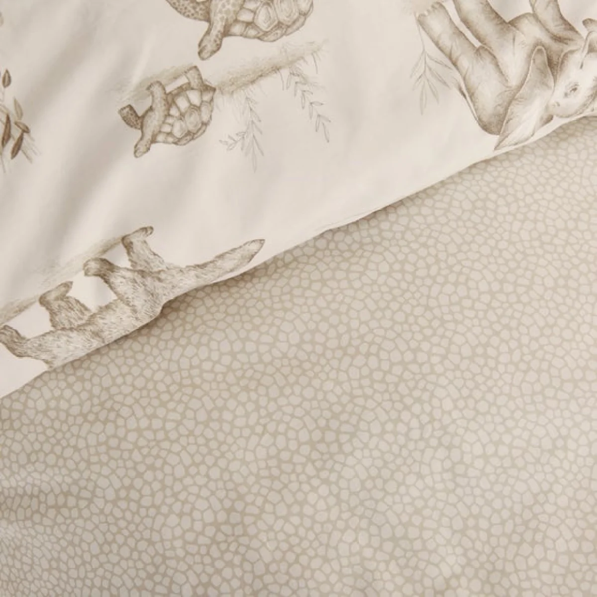 Sketched Animal Duvet Cover and Pillowcase Set Natural – image 6
