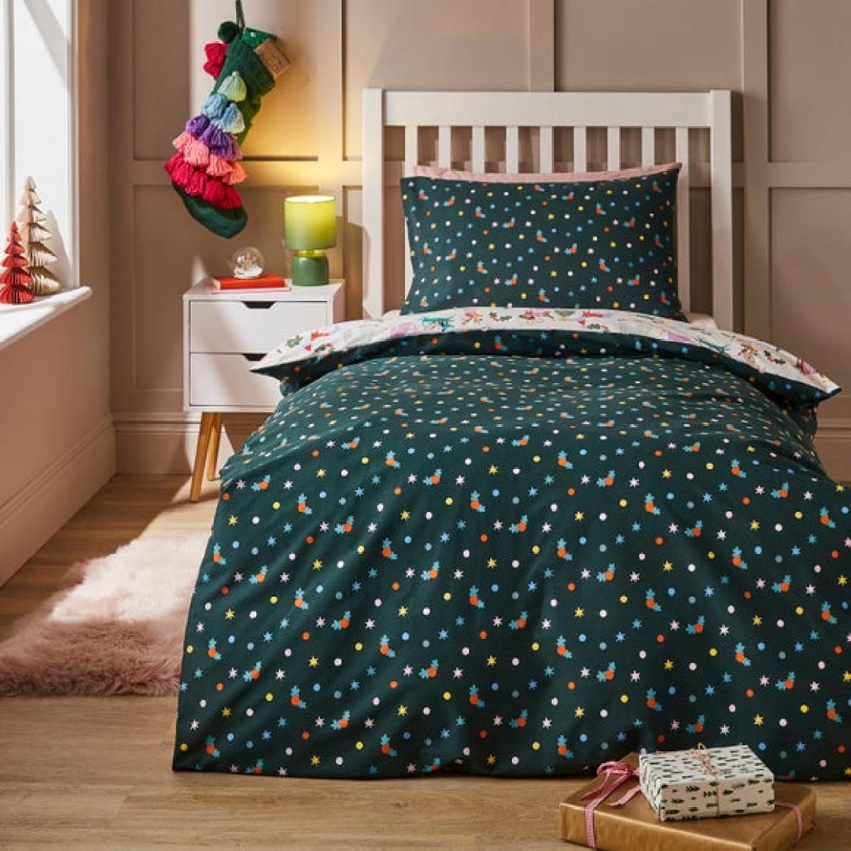 Christmas Dogs Quilt Cover and Pillowcase Set – image 2