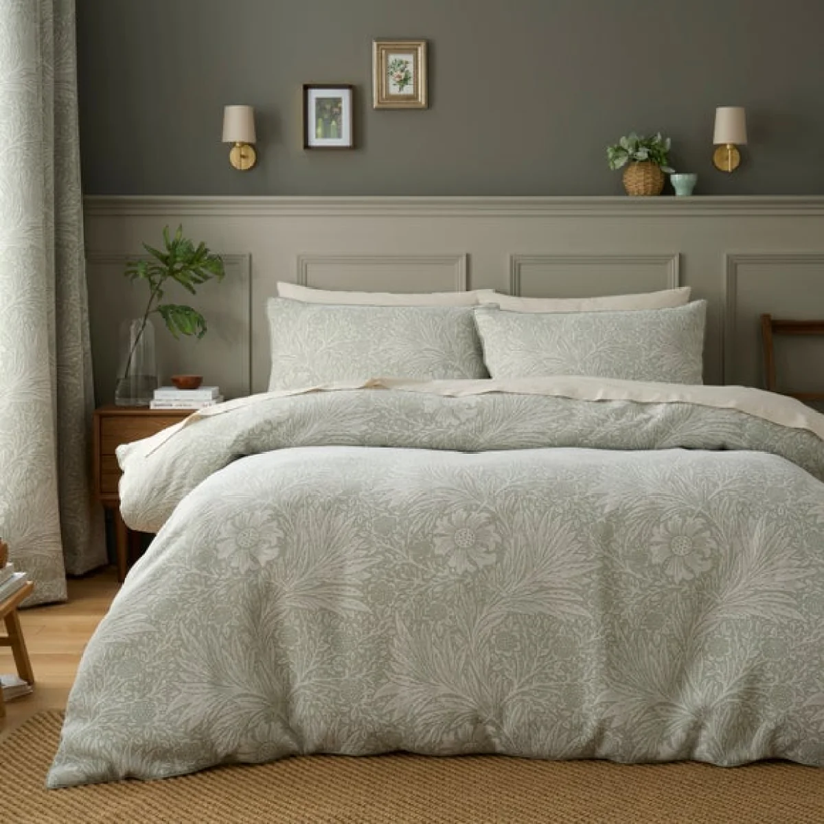 Marigold Jacquard Duvet Cover & Pillowcase Set – image 1