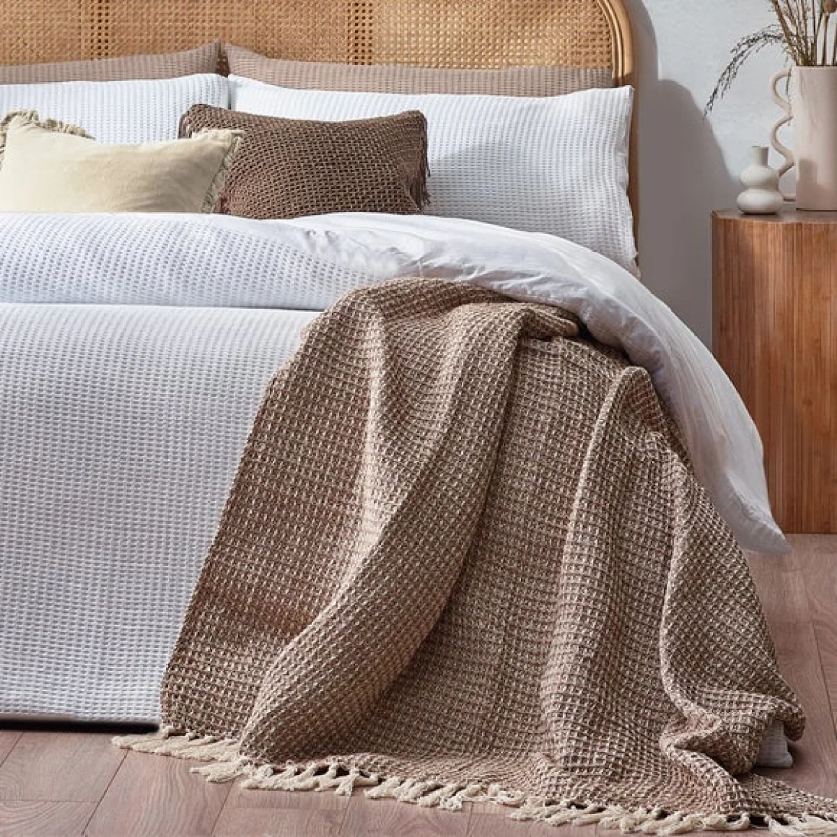 Yard Chunky Waffle White Duvet Cover and Pillowcase Set White – image 3