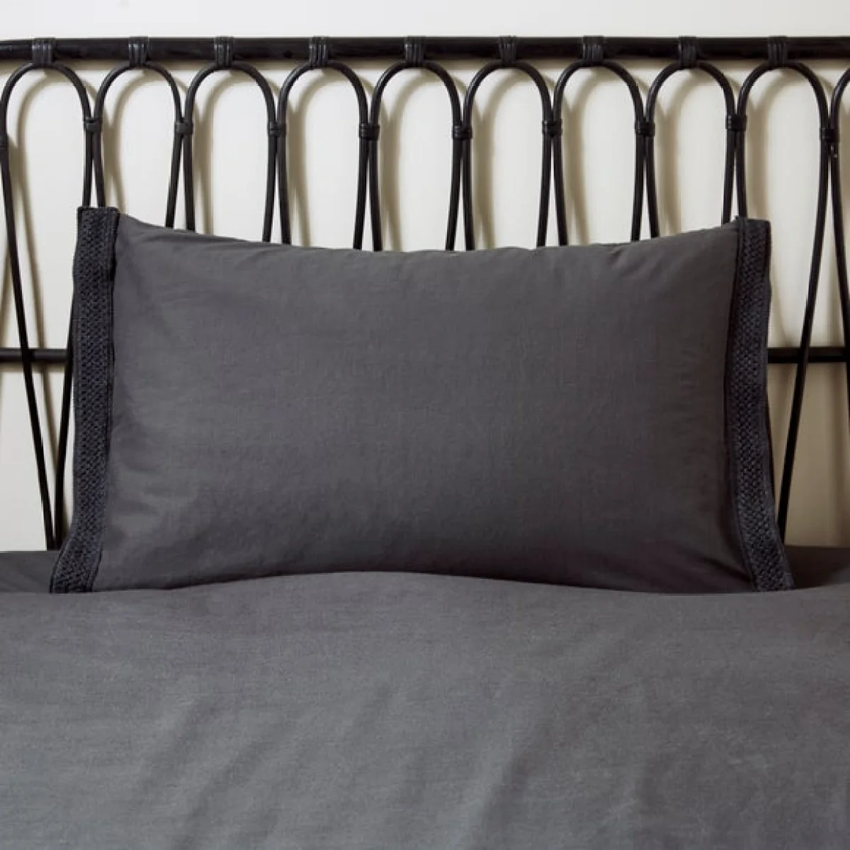 Ludlow Washed Cotton Duvet Cover and Pillowcase Set Olive (Green) – image 3