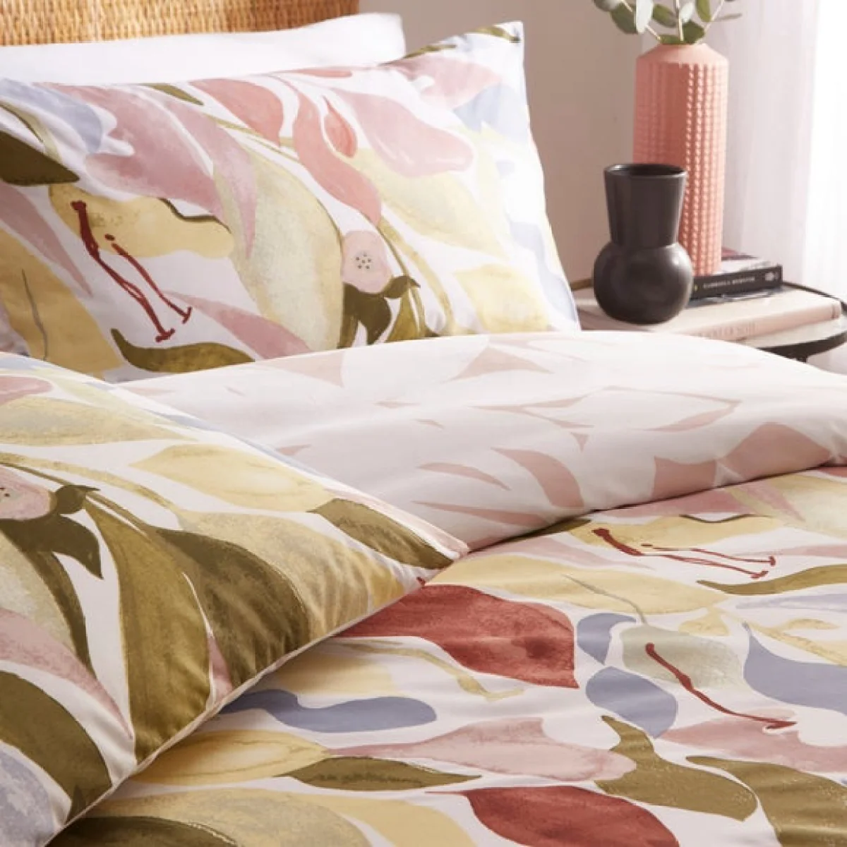furn. Amarose Duvet Cover & Pillowcase Set Beige/White/Green – image 2