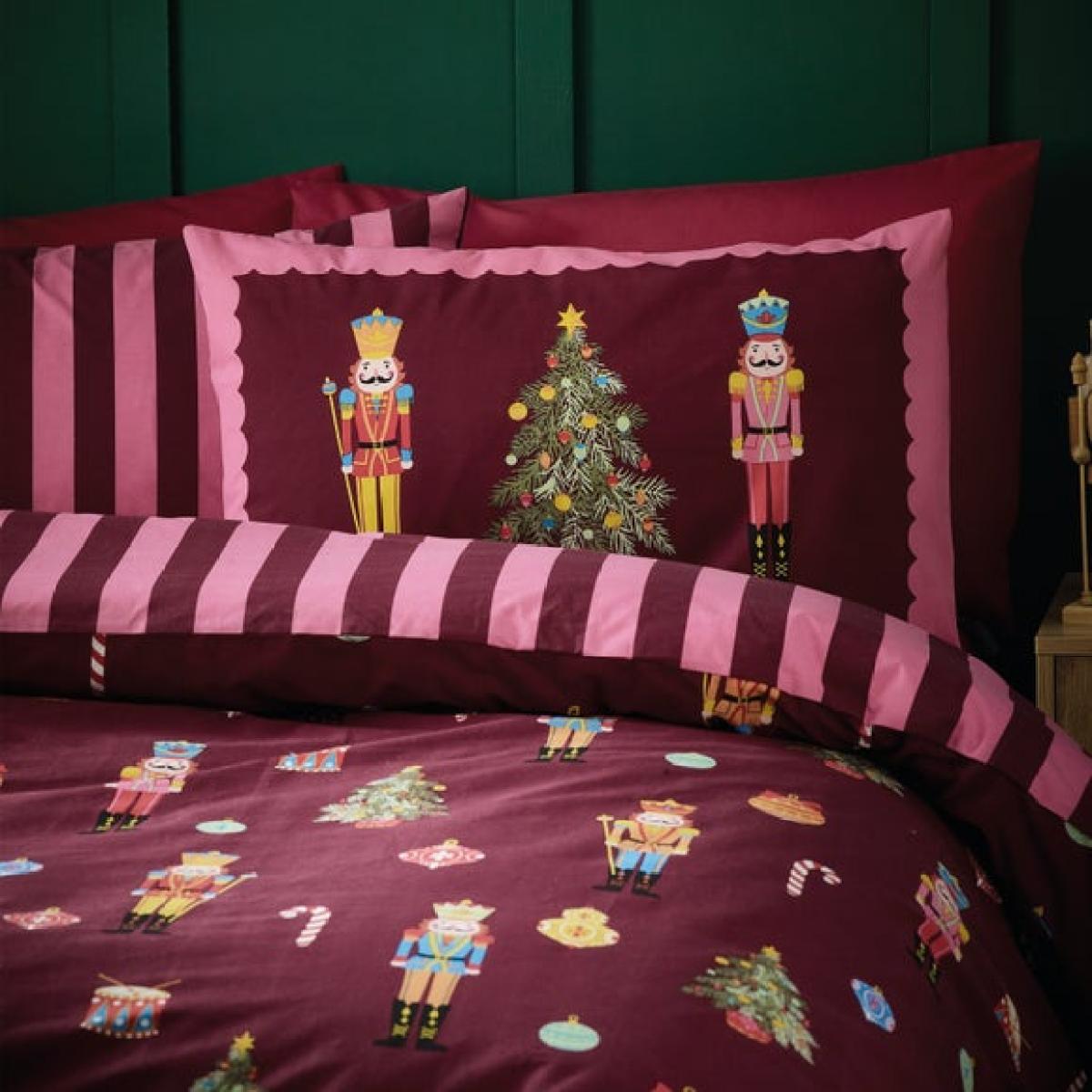 Catherine Lansfield Christmas Nutcracker Stripe Polycotton Duvet Cover & Pillowcase Set – image 2