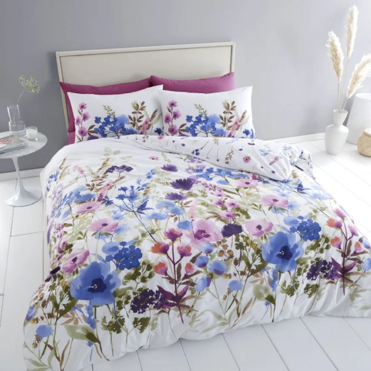 Catherine Lansfield Countryside Floral Reversible White Duvet Cover & Pillowcase Set White – image 1
