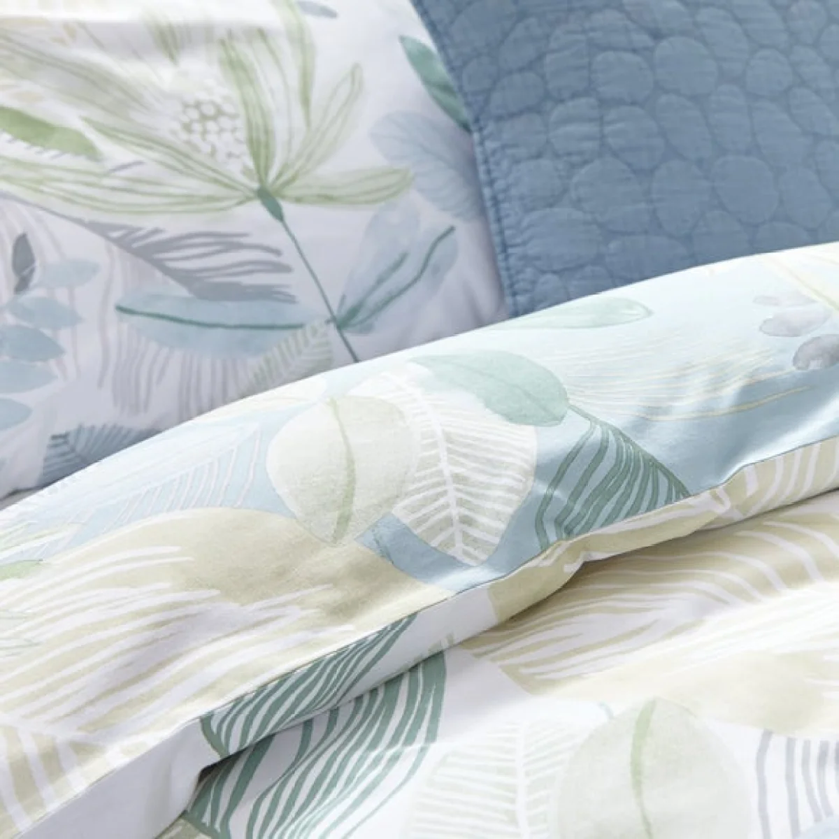 Ashleigh Green Reversible Duvet Cover and Pillowcase Set Green – image 6