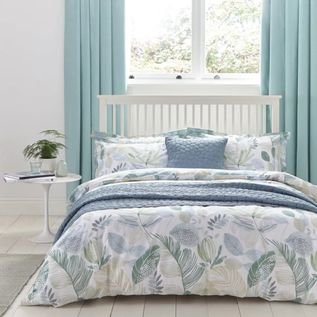 Ashleigh Green Reversible Duvet Cover and Pillowcase Set Green – image 7
