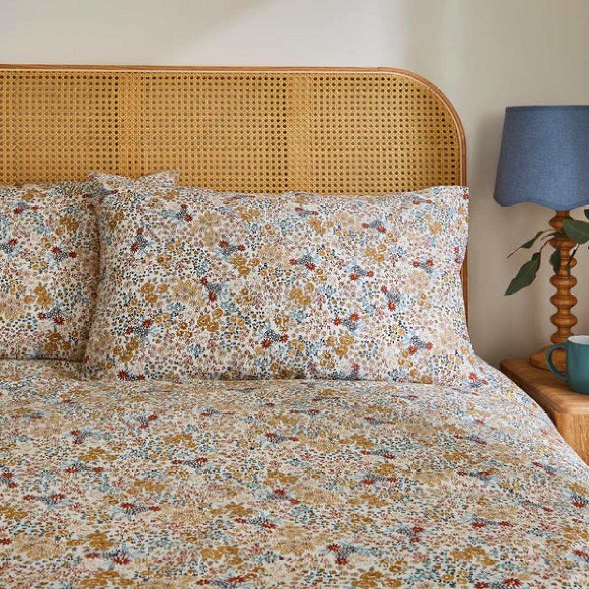Floral Ditsy Polycotton Duvet Cover & Pillowcase Set – image 2