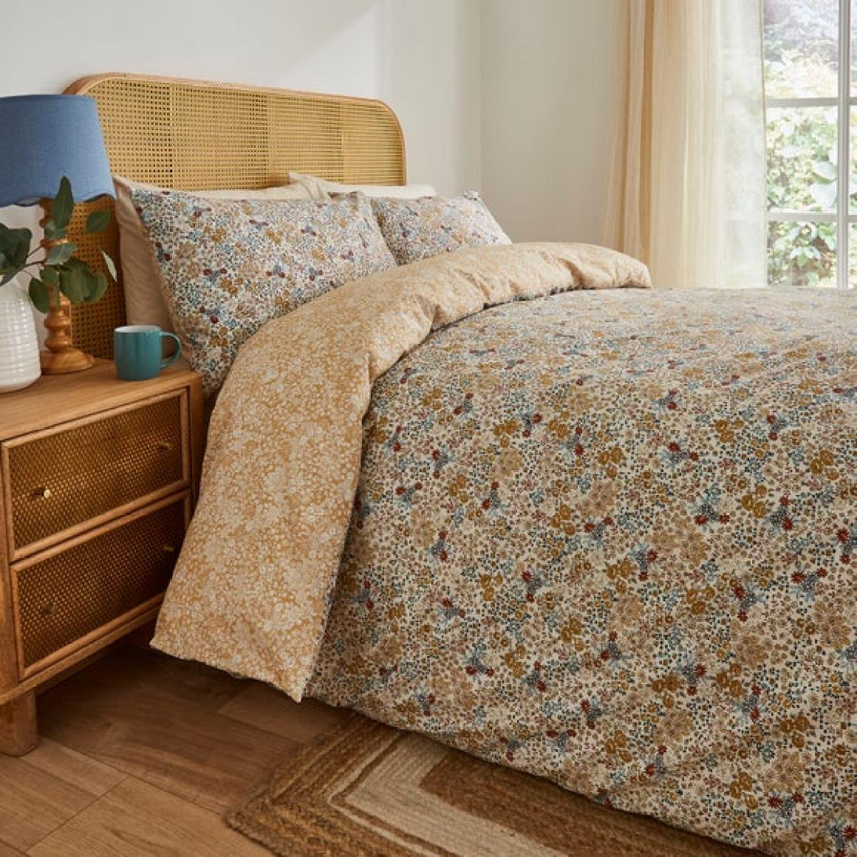 Floral Ditsy Polycotton Duvet Cover & Pillowcase Set – image 8