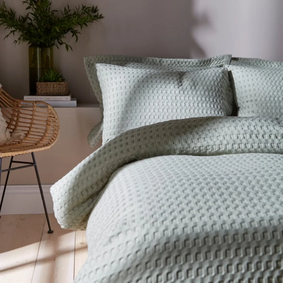 Emerson Waffle Sage Green Duvet Cover and Pillowcase Set Light Green – image 3