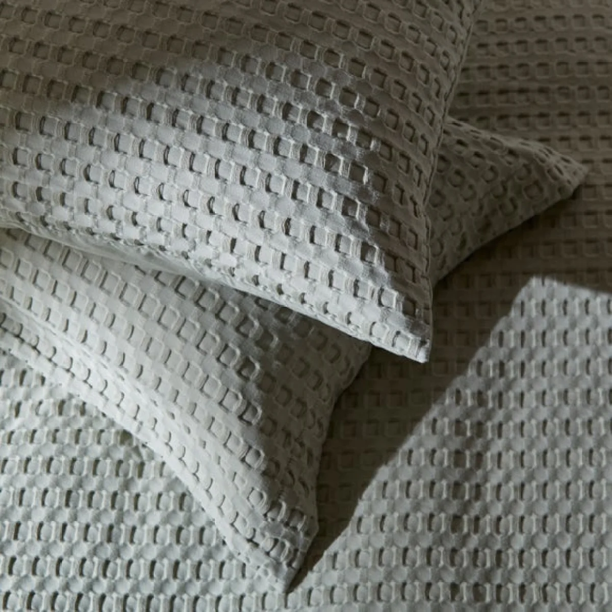 Emerson Waffle Sage Green Duvet Cover and Pillowcase Set Light Green – image 4
