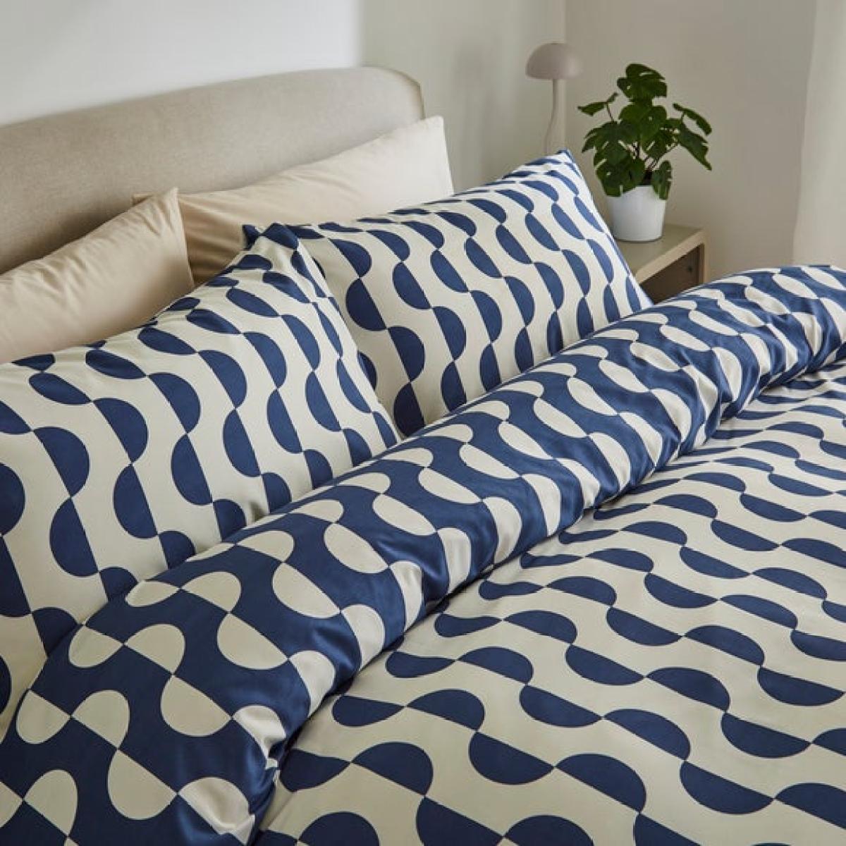Modern Brights Super Kingsize Duvet Cover & Pillowcase Set – image 7