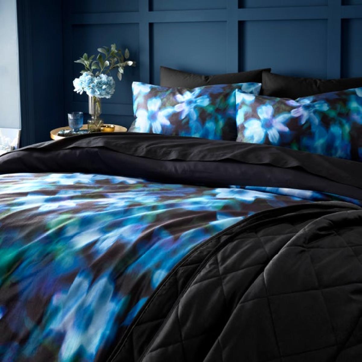 Palm House Ditsy Velour Duvet Cover & Pillowcase Set – image 4