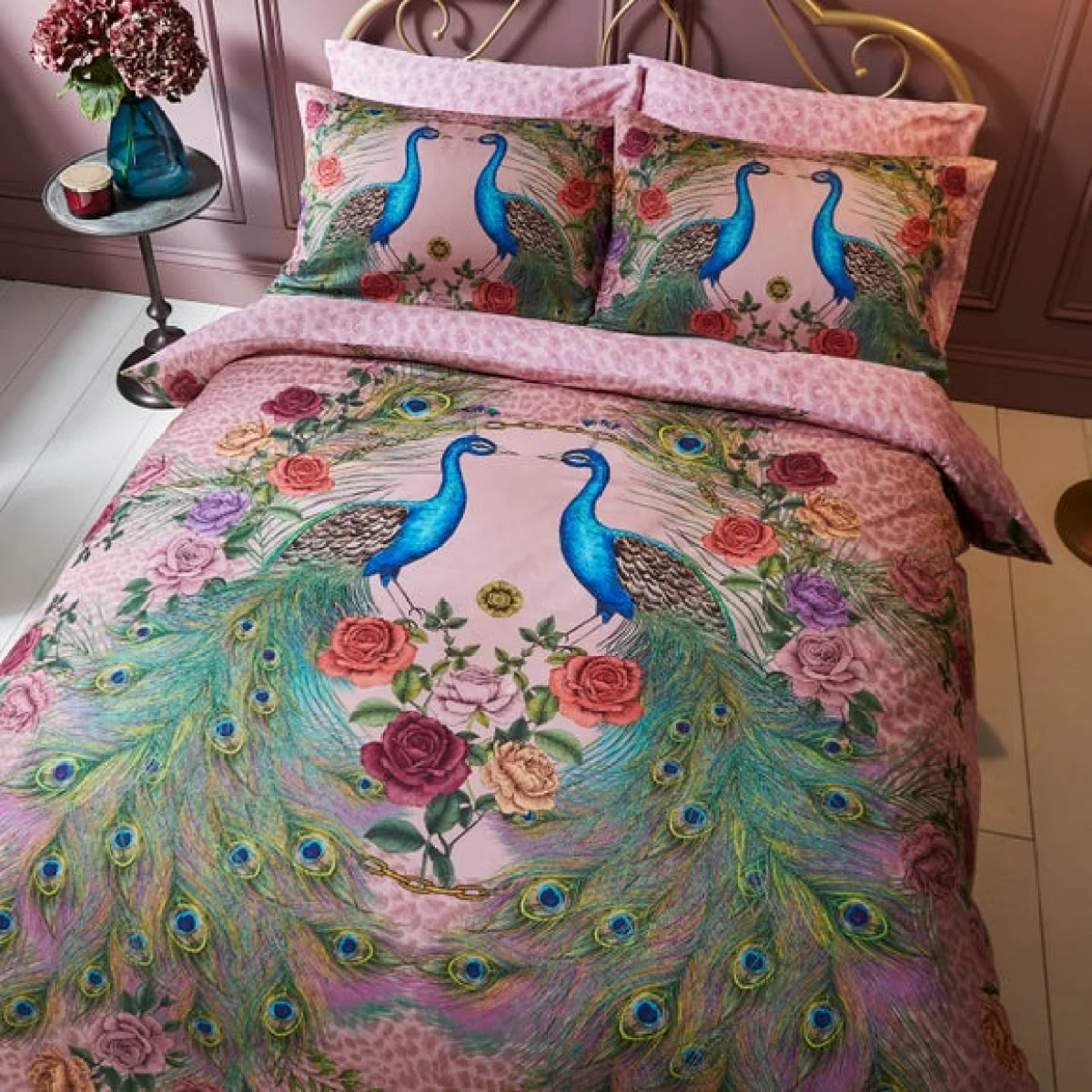 Matthew Williamson Xanadu Peacock 200 Thread Count Cotton Pink Duvet Cover and Pillowcase Set Pink – image 1