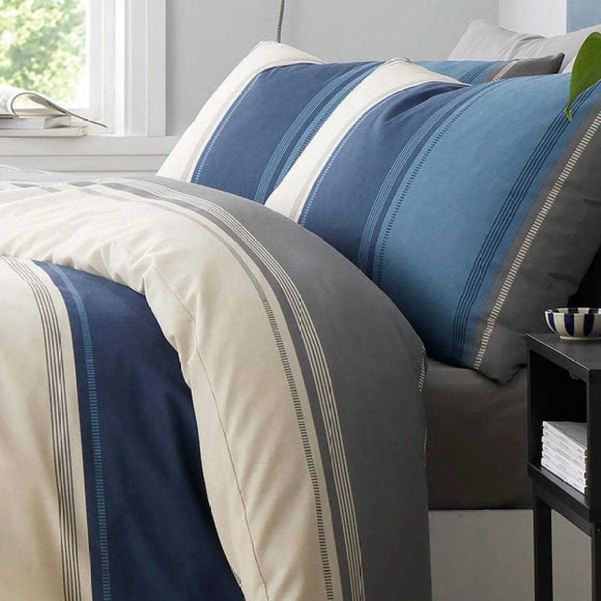 Fusion Betley Duvet Cover and Pillowcase Set Blue – image 2