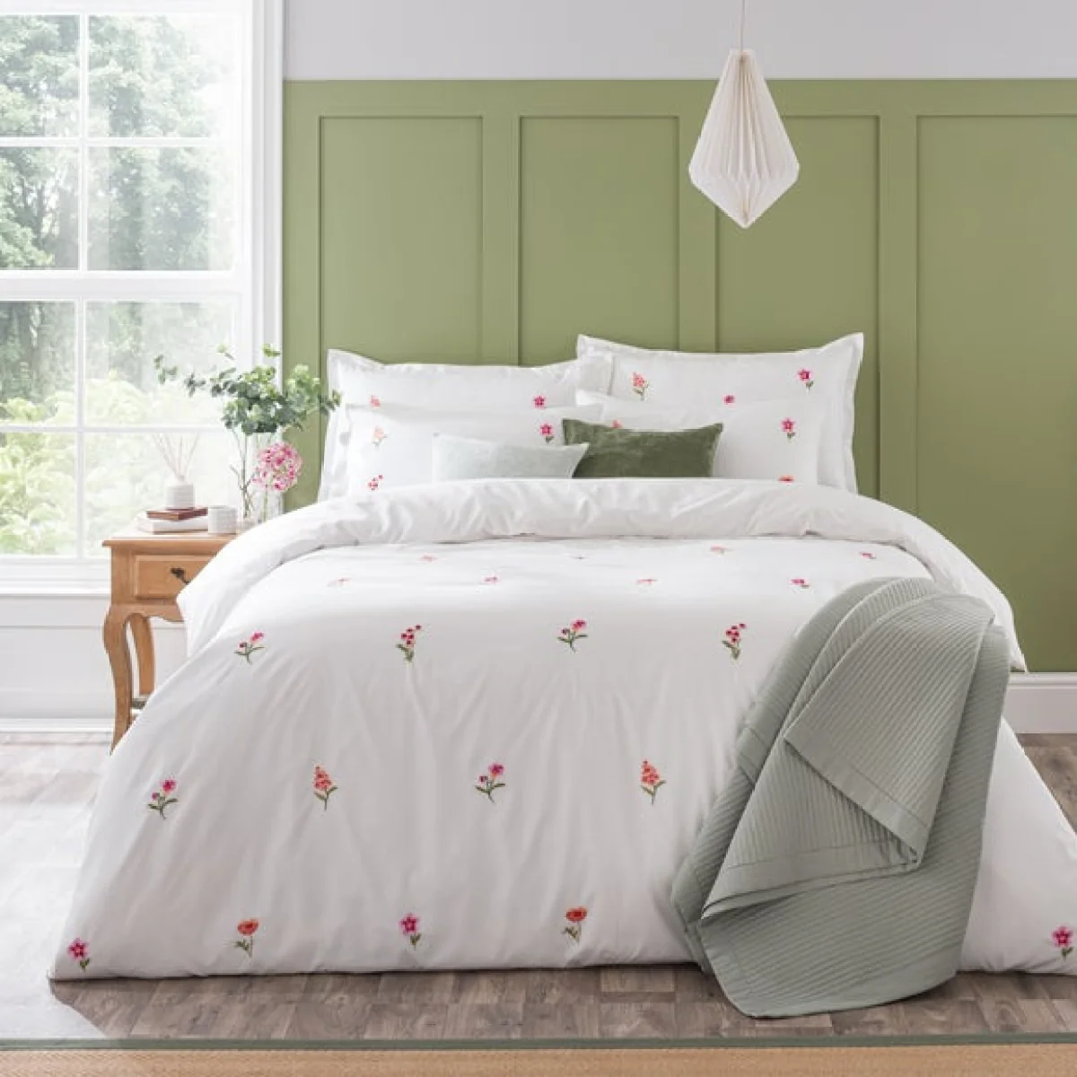Rosetta Floral Embroirdery Duvet Cover & Pillowcase Set Pink – image 1