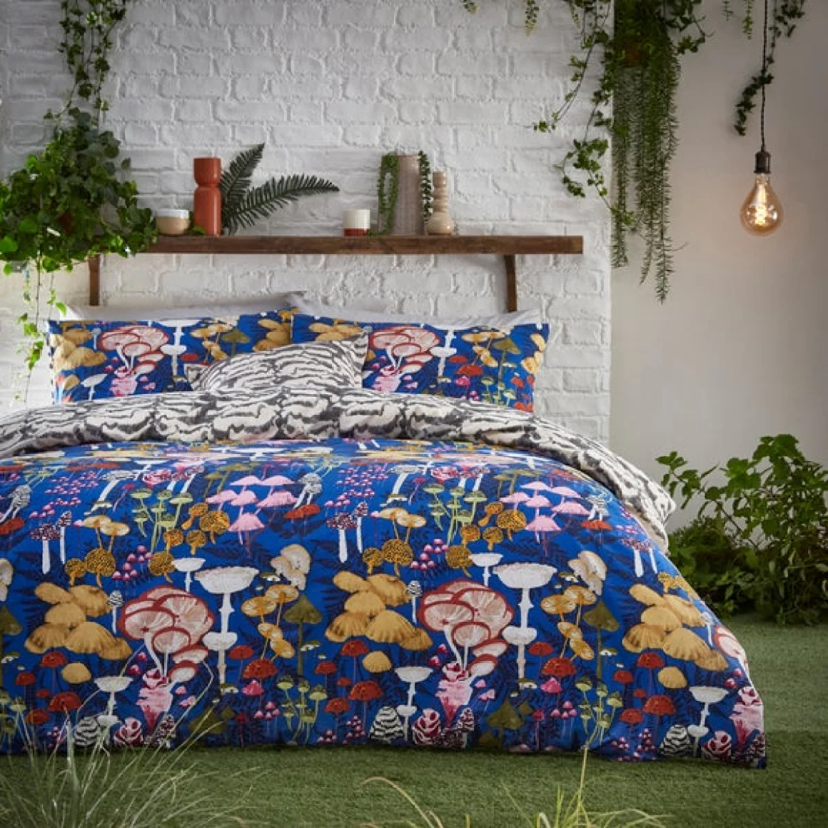 furn. Amanita Duvet Cover & Pillowcase Set Blue/White/Brown – image 4