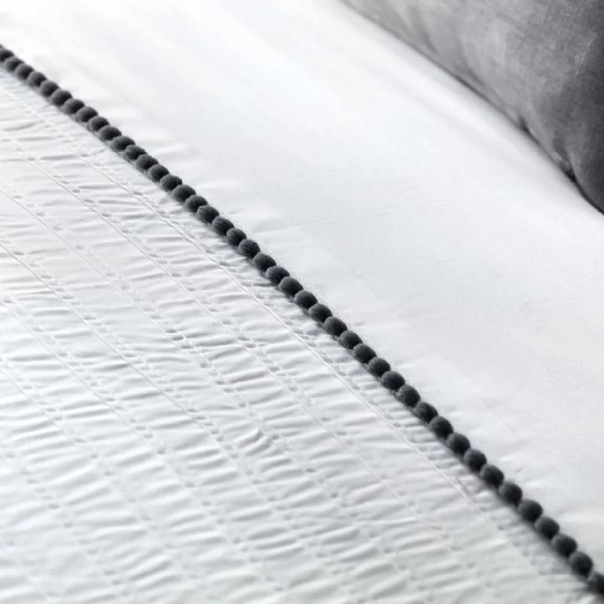 Pom Pom Duvet Cover and Pillowcase Set Grey Grey – image 2