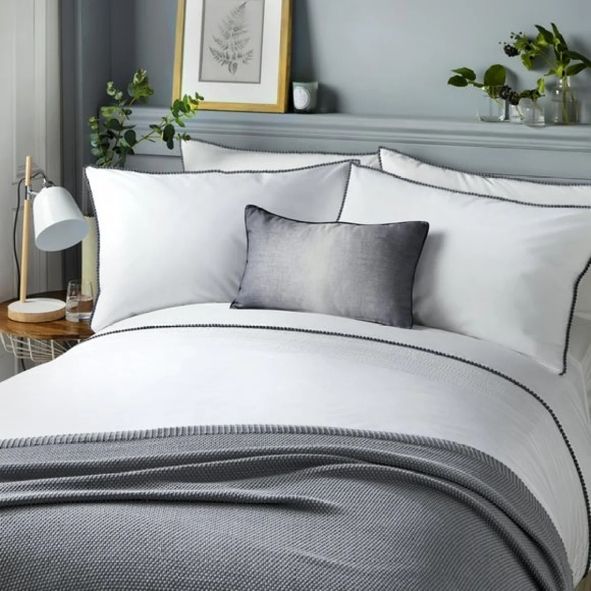 Pom Pom Duvet Cover and Pillowcase Set Grey Grey – image 1