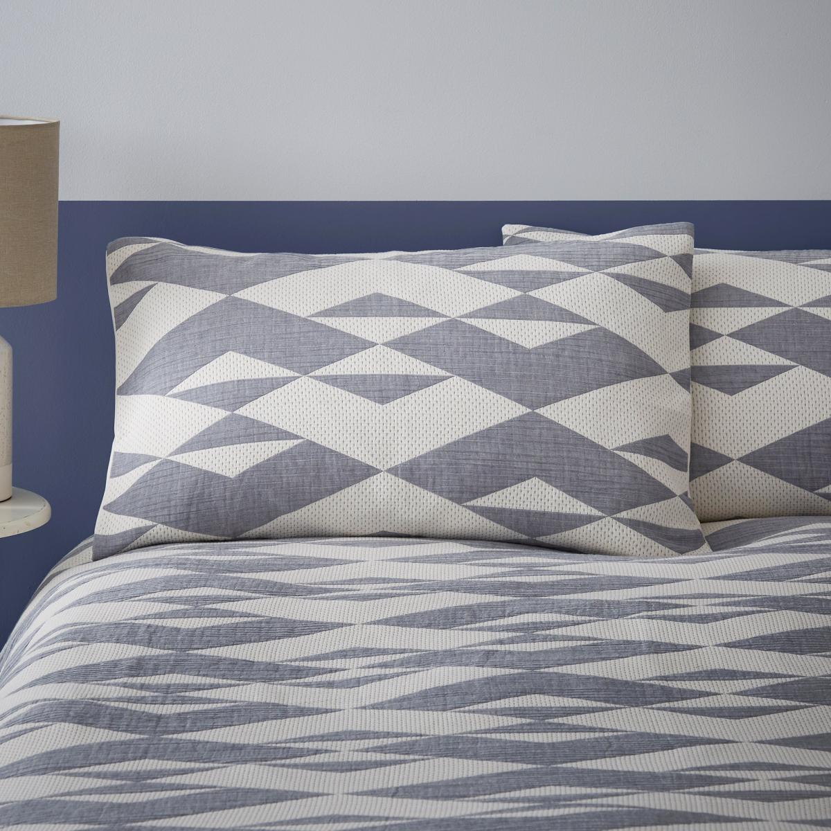 Kai Geo Polycotton Duvet Cover and Pillowcase Set – image 2