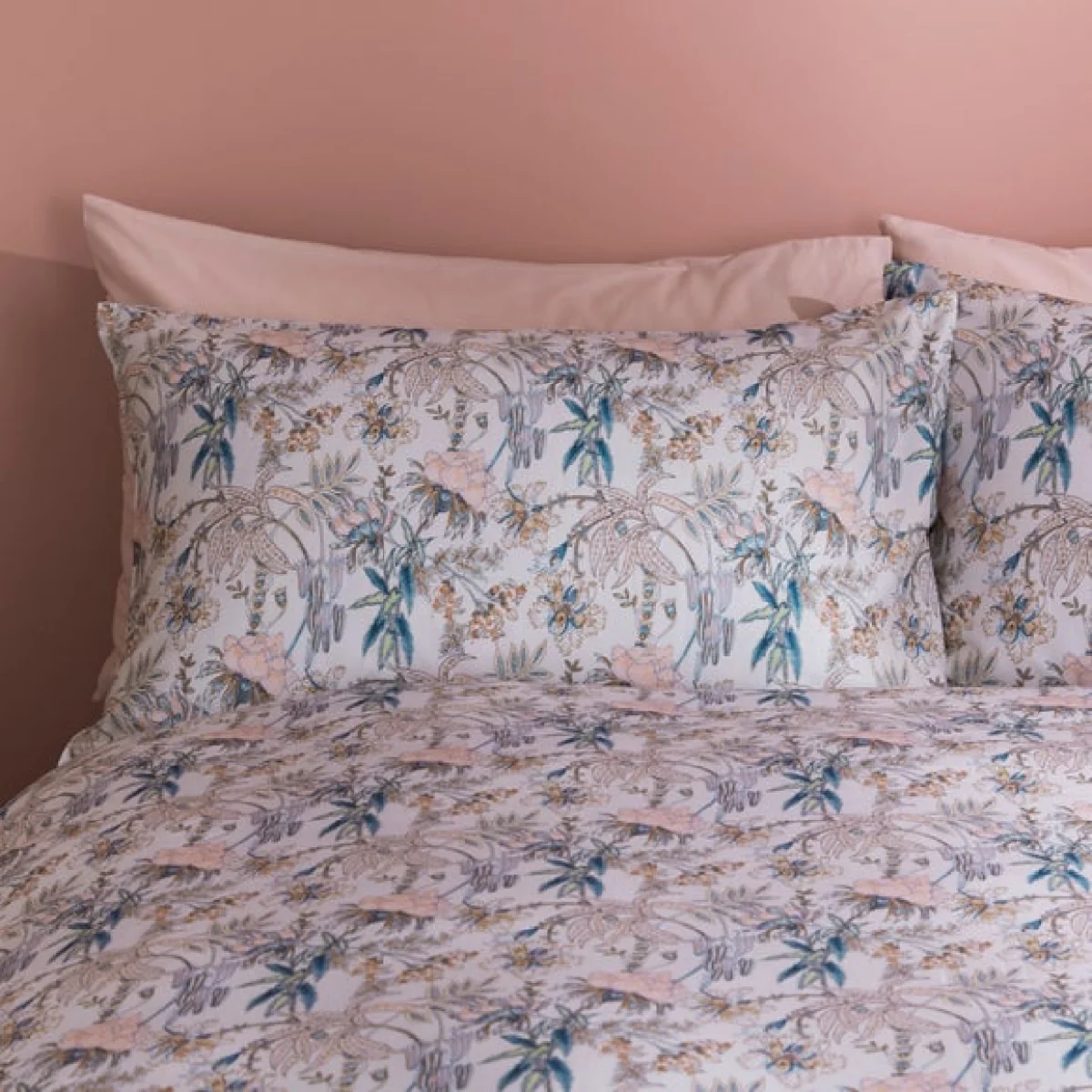 Tropics Floral Duvet Cover Set Natural – image 3