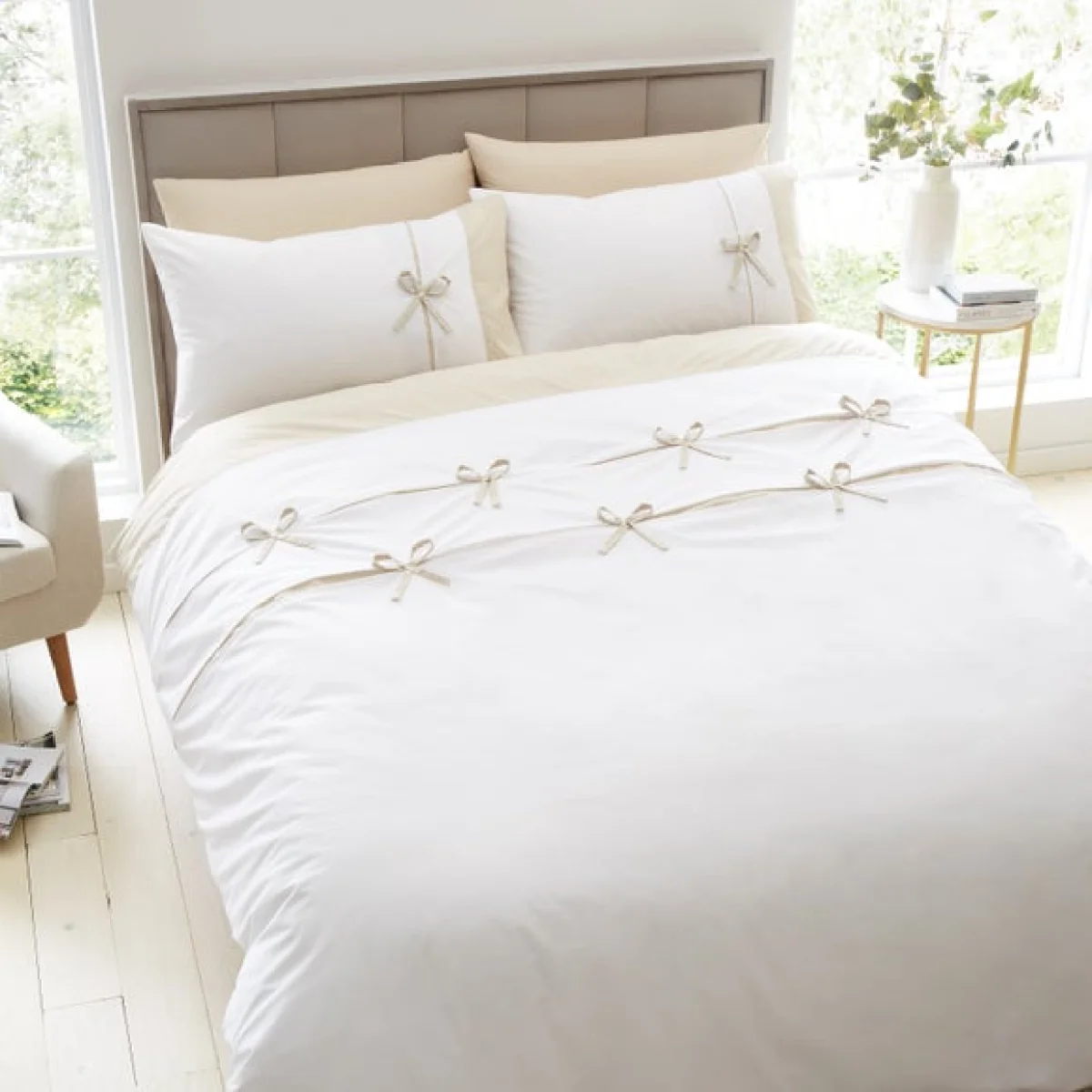 Catherine Lansfield Milo Bow Natural Duvet Cover and Pillowcase Set Natural – image 1