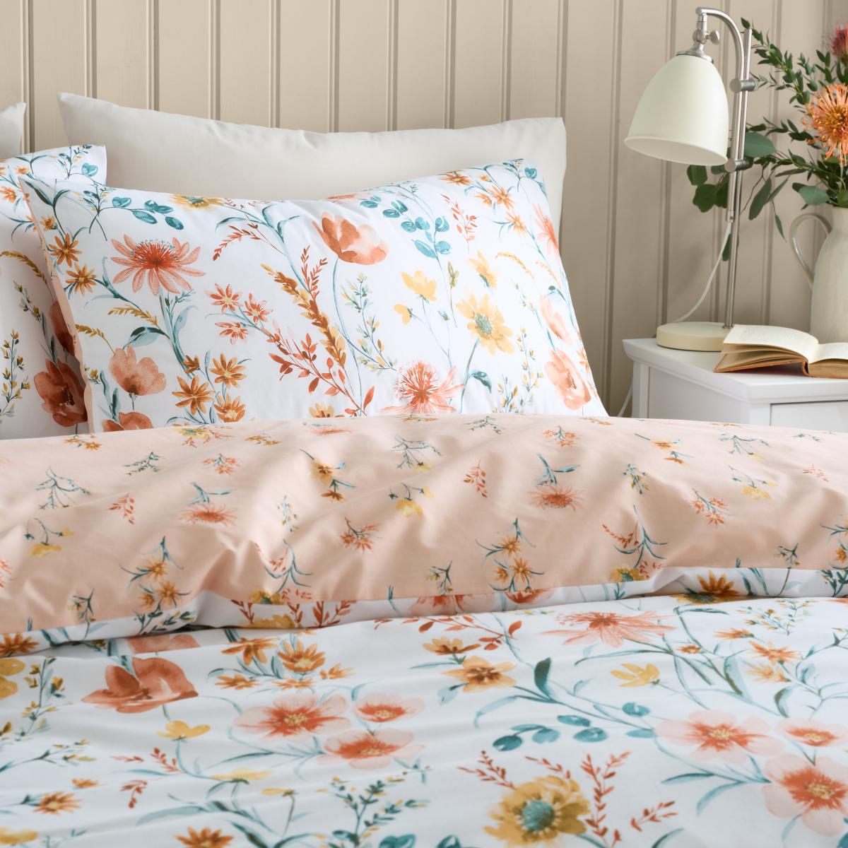 Foxley Ditsy Duvet Cover & Pillowcase Set – image 2