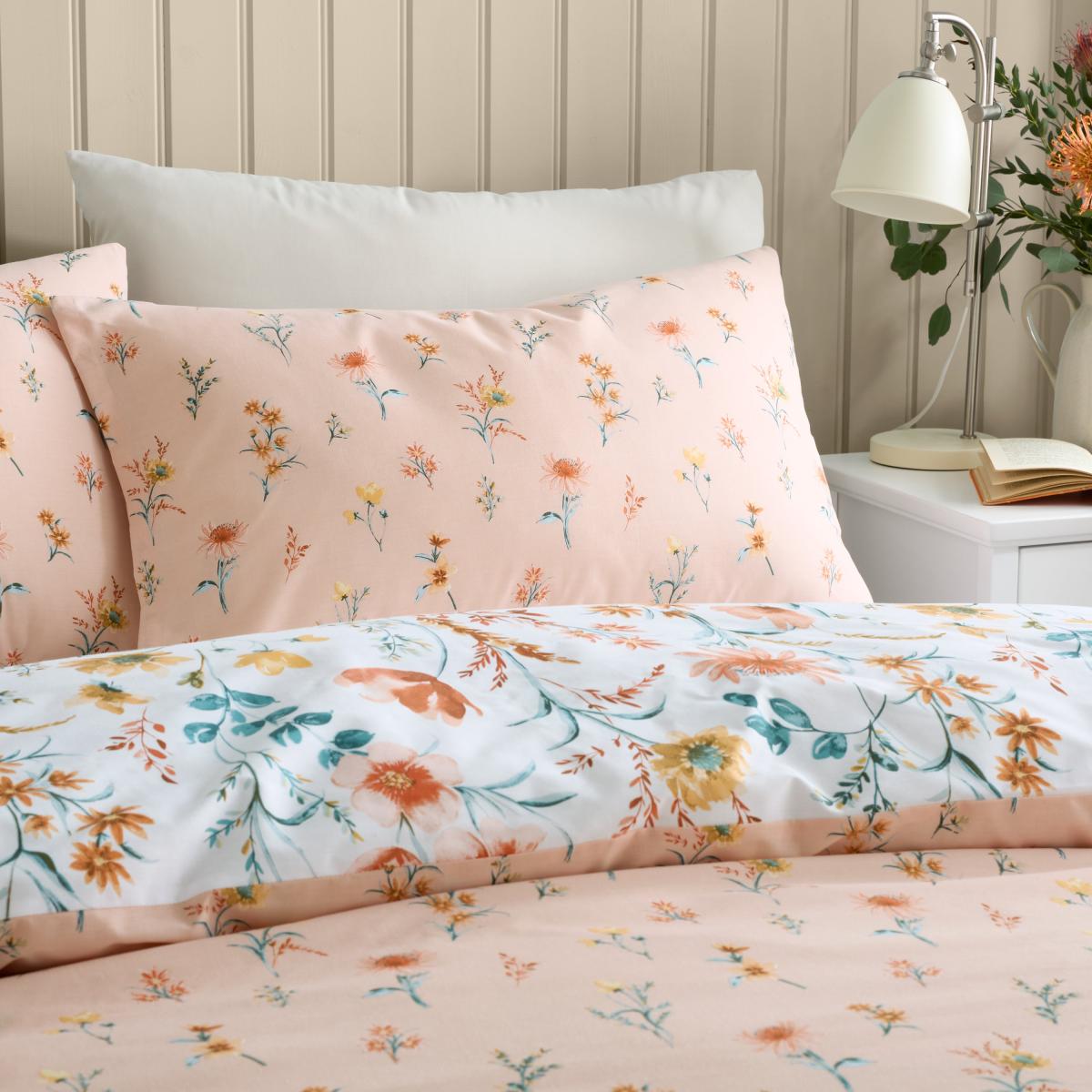 Foxley Ditsy Duvet Cover & Pillowcase Set – image 4