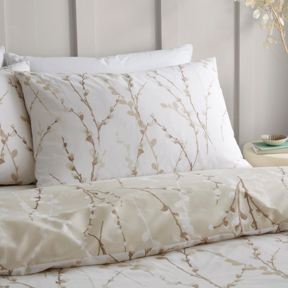 Belle Floral Duvet Cover and Pillowcase Set – image 4