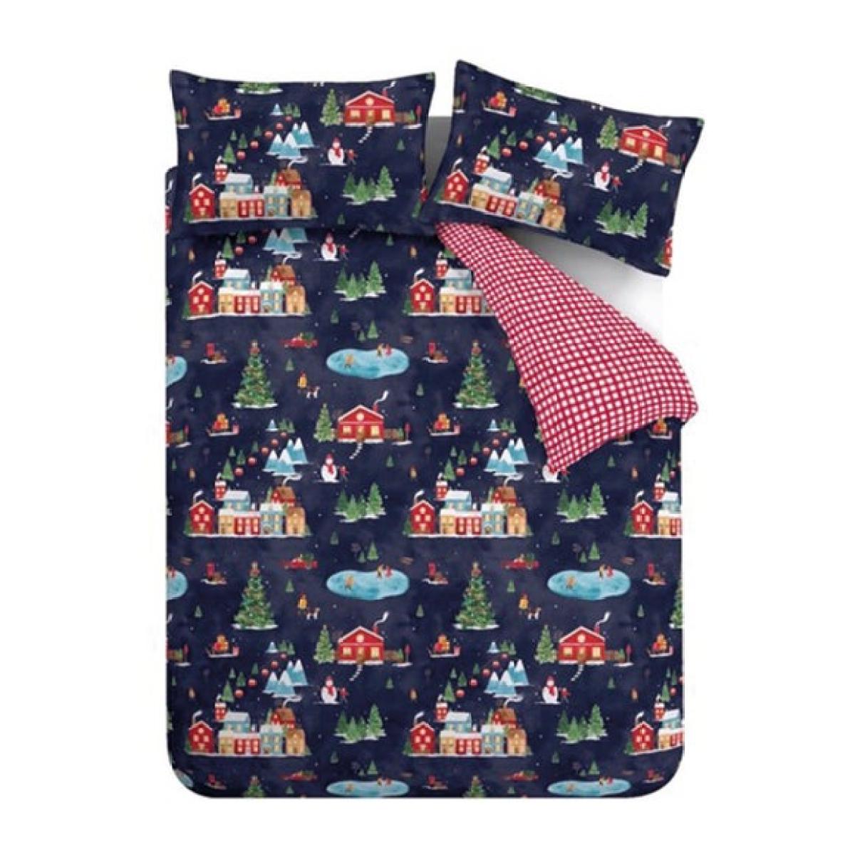 Catherine Lansfield Christmas Ski Village Polycotton Duvet Cover & Pillowcase Set – image 5