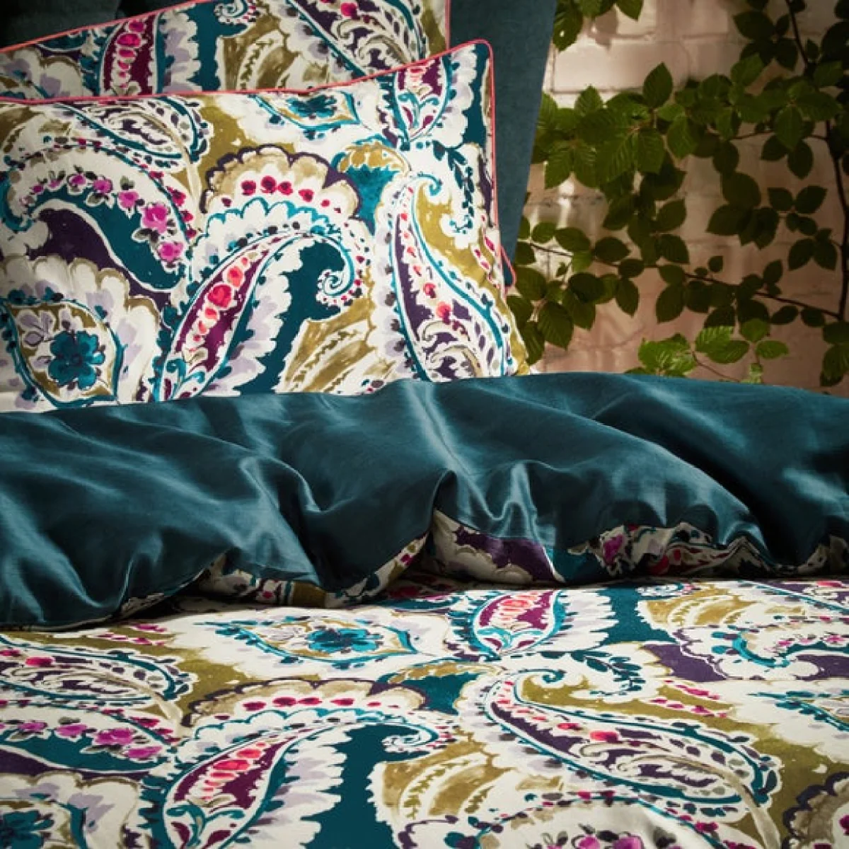EW by Edinburgh Weavers Aretha Paisley Teal 100% Cotton Sateen Duvet Cover & Pillowcase Set Green – image 3