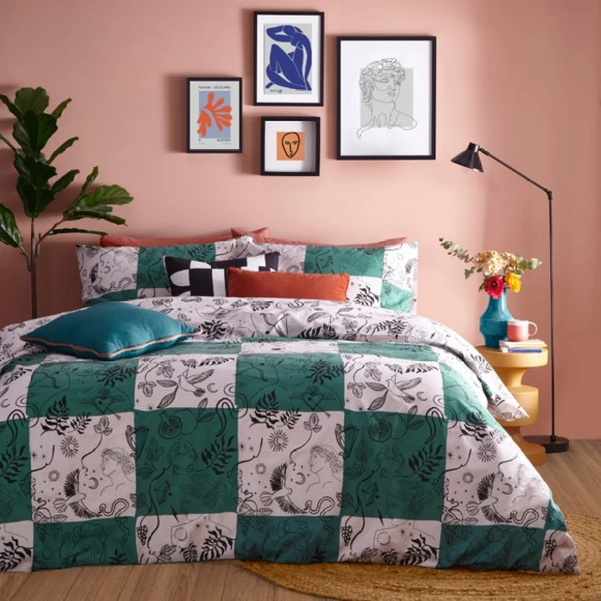furn. Mythos Checkerboard Duvet Cover & Pillowcase Set Green/White/Black – image 4