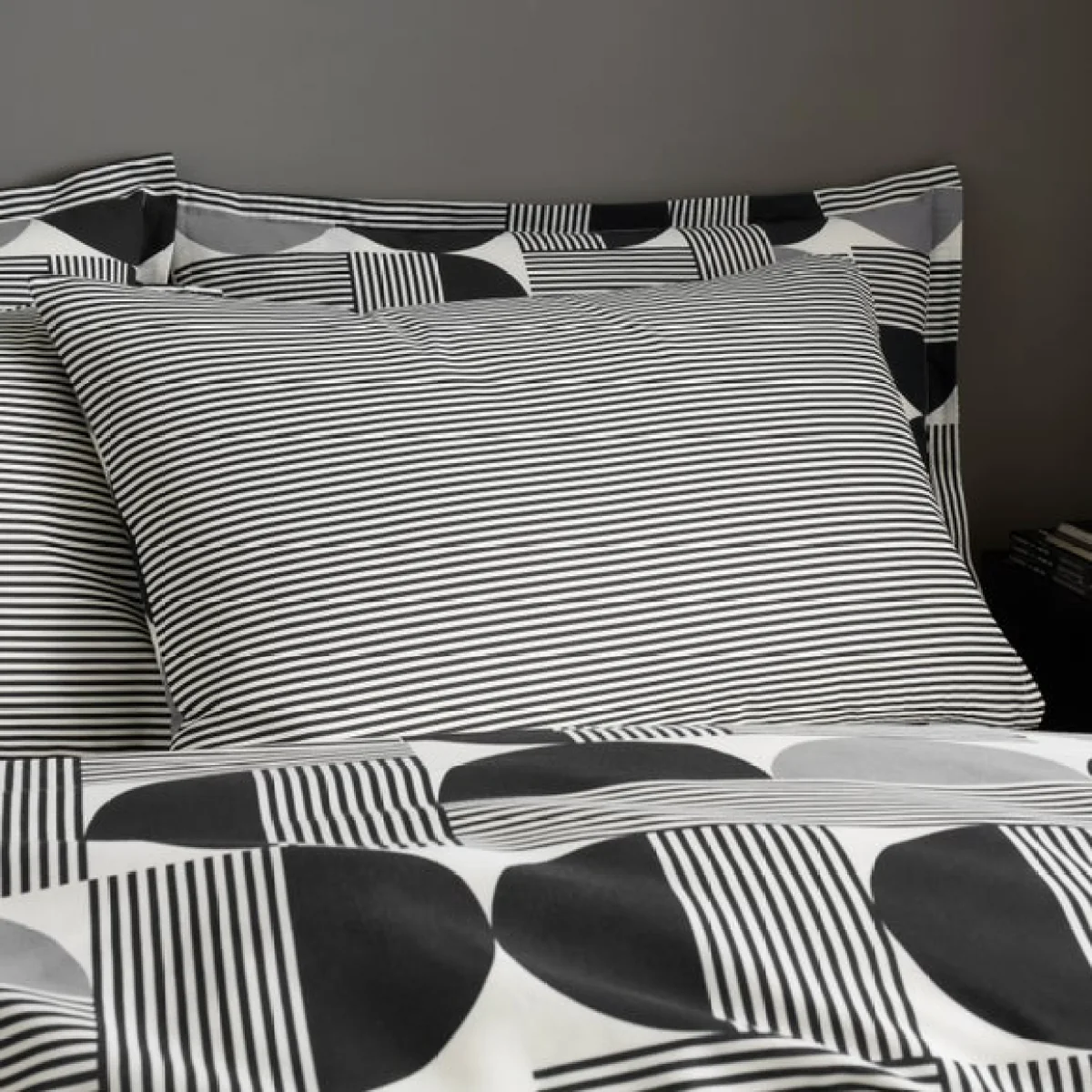 Bromley Modern Geo Navy Duvet Cover and Pillowcase Set Navy (Blue) – image 5