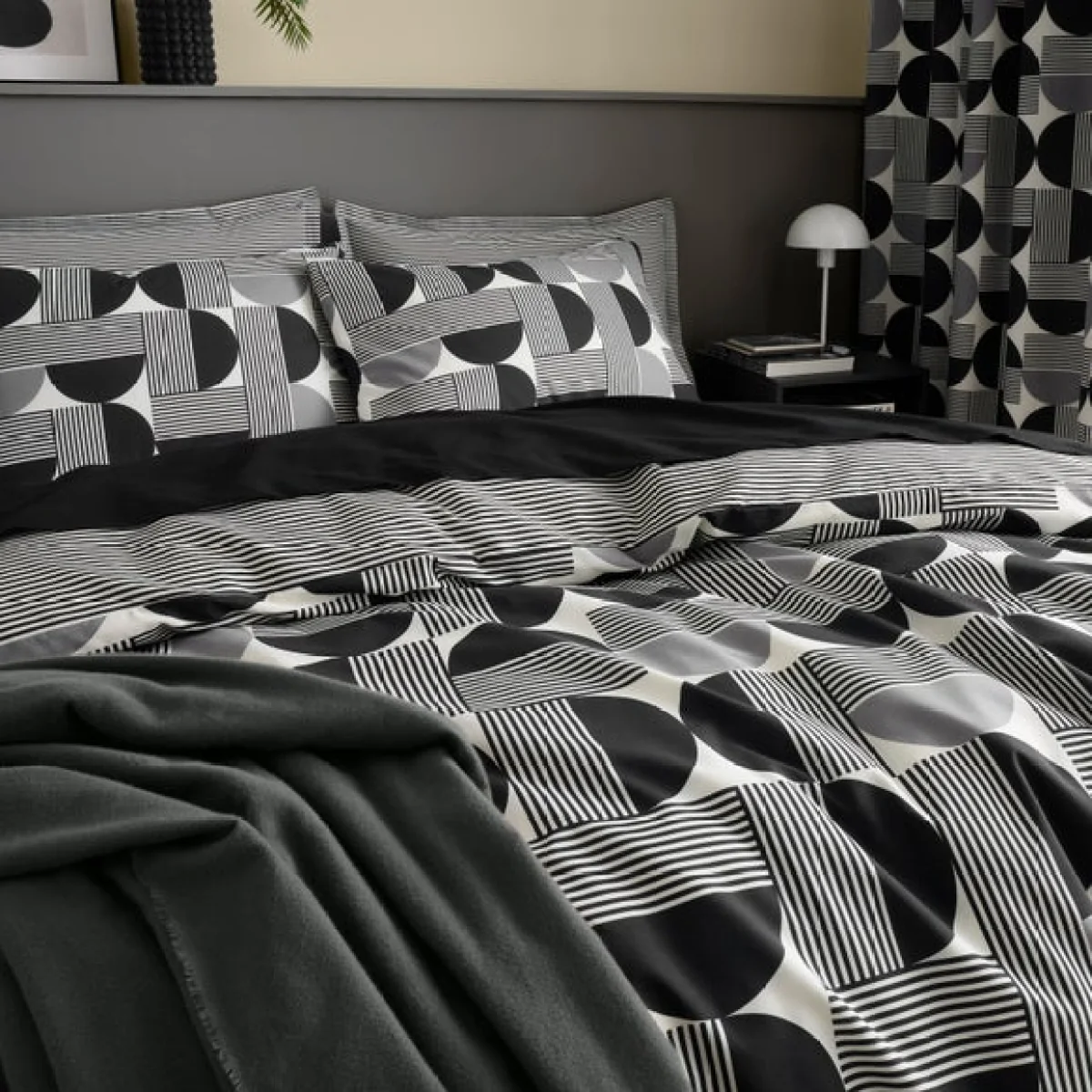 Bromley Modern Geo Navy Duvet Cover and Pillowcase Set Navy (Blue) – image 7