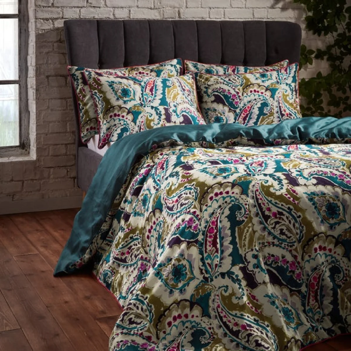 EW by Edinburgh Weavers Aretha Paisley Teal 100% Cotton Sateen Duvet Cover & Pillowcase Set Green – image 4