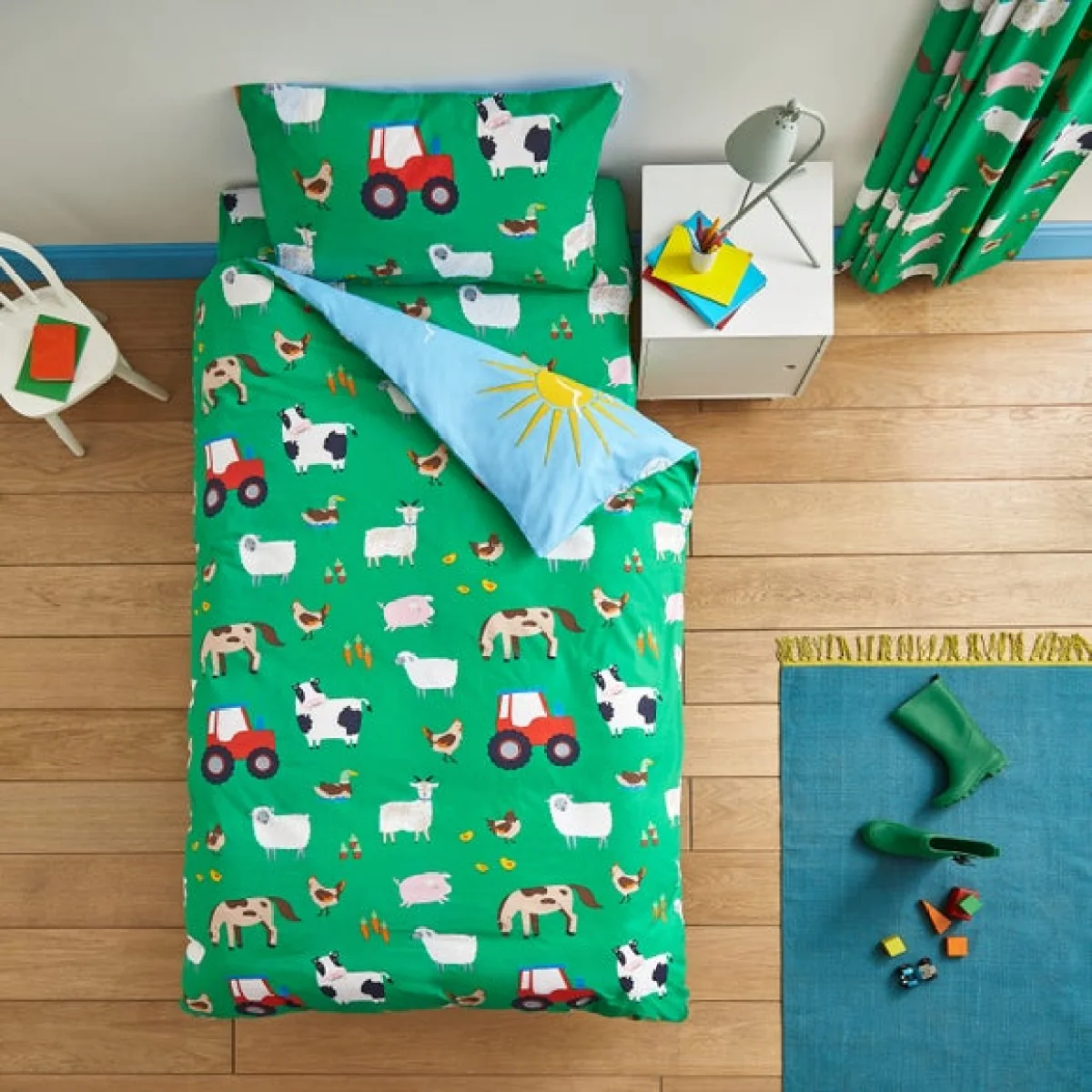 Farmyard Animals Blue Reversible Duvet Cover and Pillowcase Set Blue – image 2