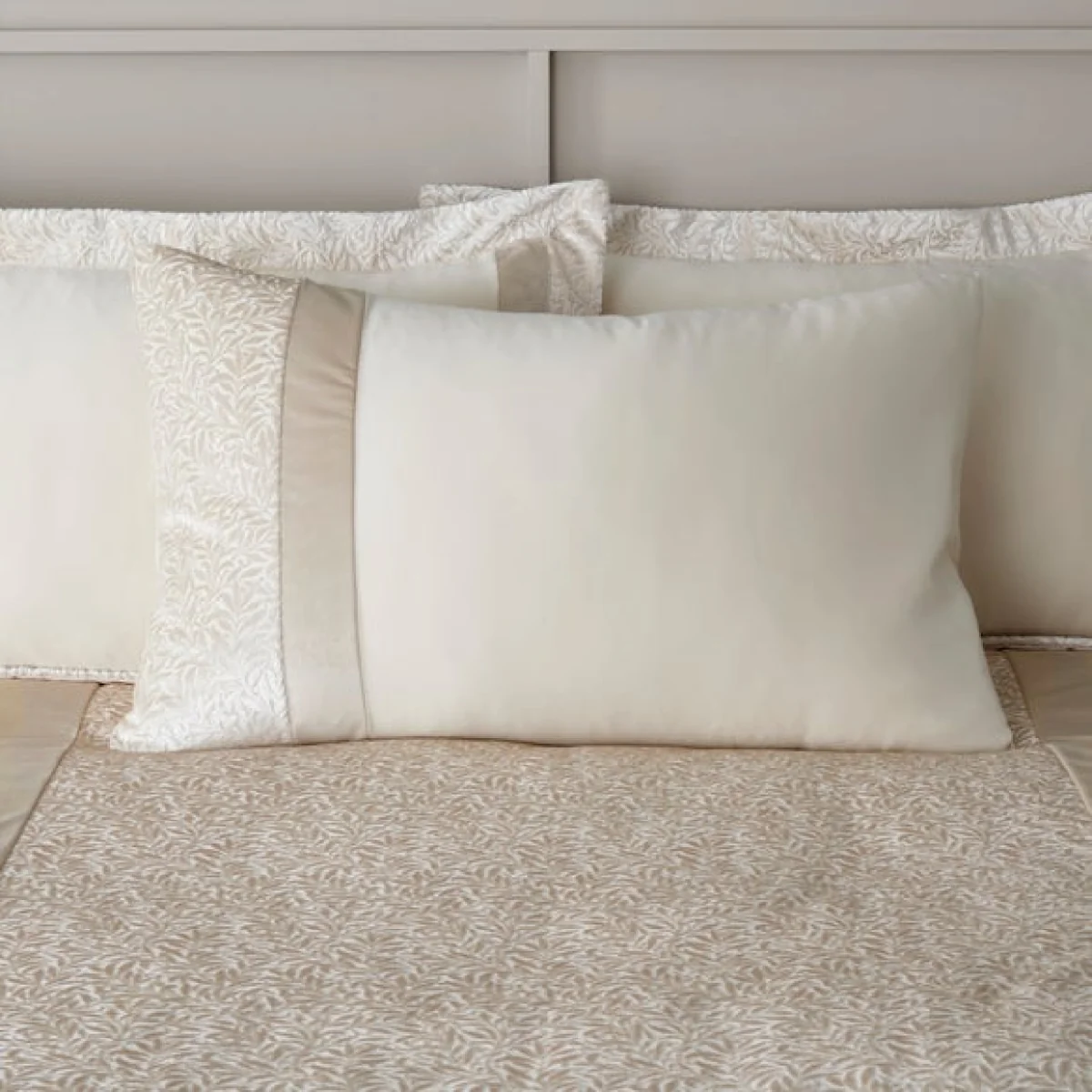 Beverley Champagne Duvet Cover and Pillowcase Set Beige – image 2