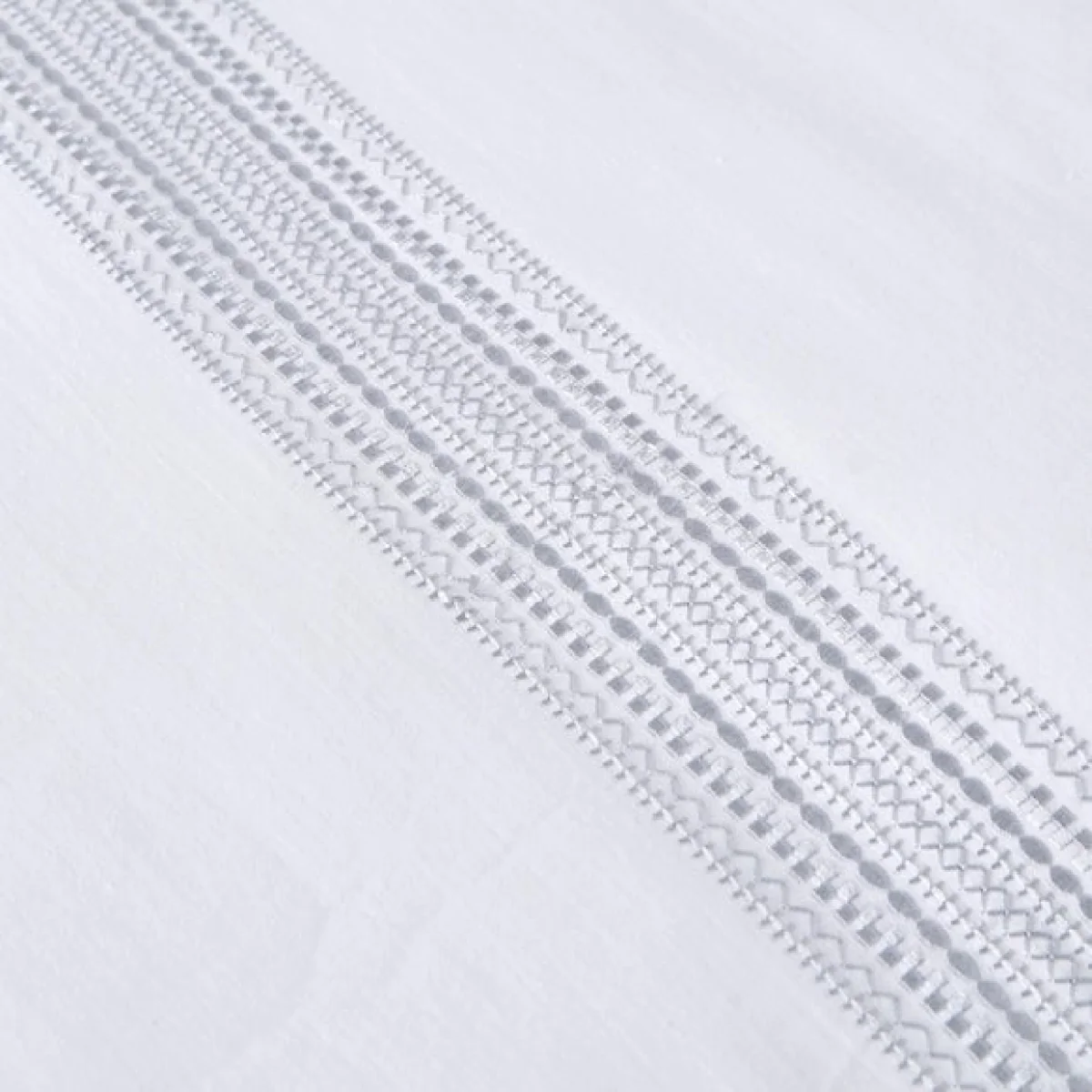 Appletree Boutique Embroidered Band 200 Thread Count Cotton Duvet Cover and Pillowcase Set White – image 4