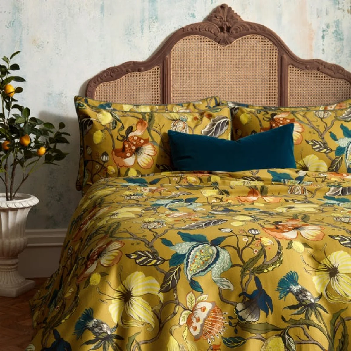 EW by Edinburgh Weavers Morton Floral Ochre 100% Cotton Sateen Duvet Cover & Pillowcase Set Yellow – image 1