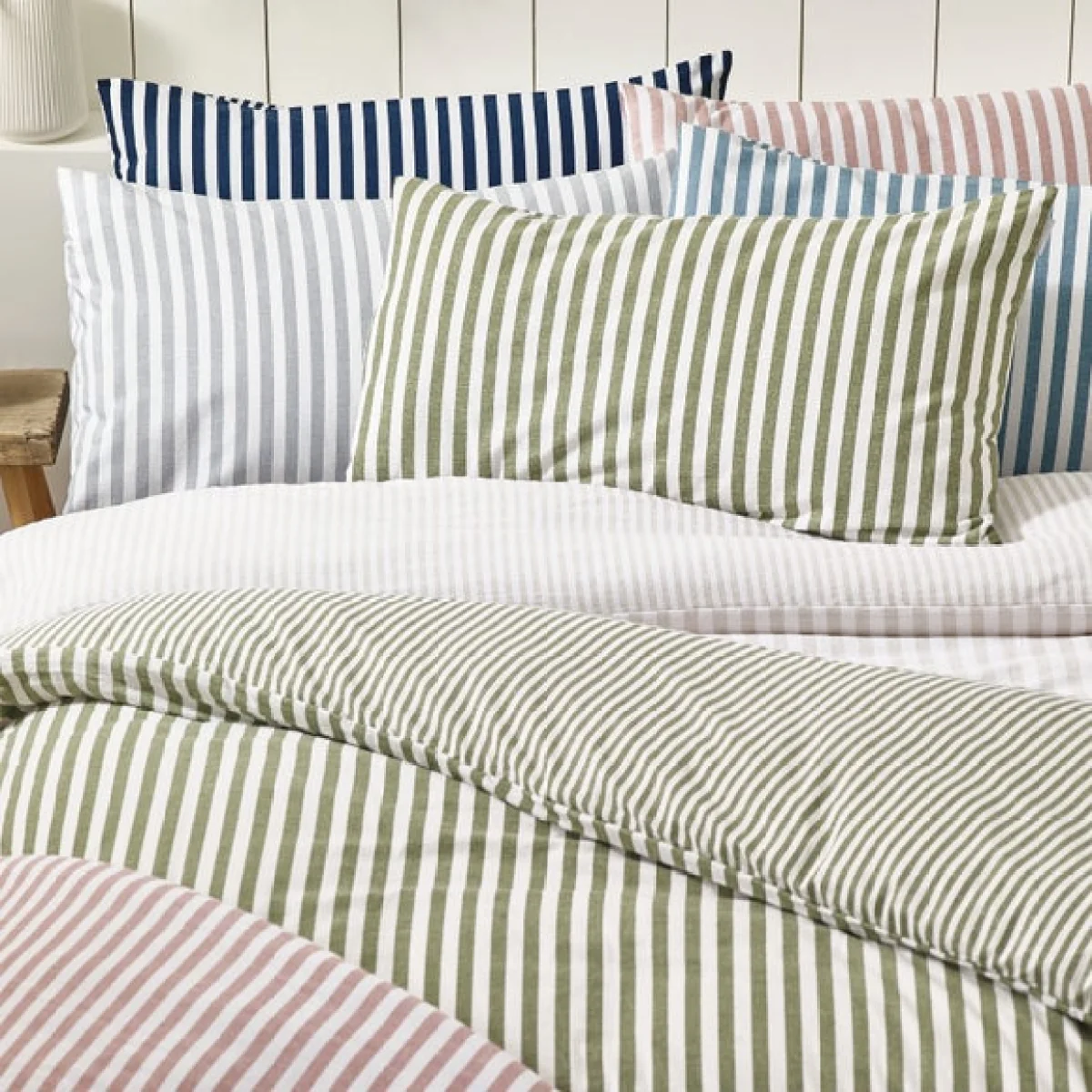 Catherine Lansfield Reversible Stripe 100% Brushed Cotton Duvet Cover & Pillowcase Set Green – image 7