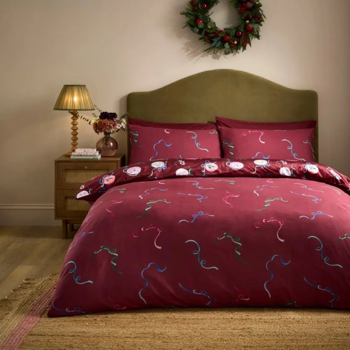 Baubles Velour Duvet Cover & Pillowcase Set – image 2